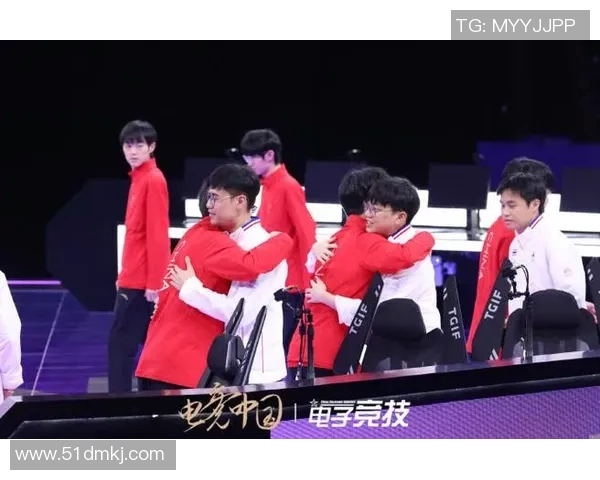 电竞比分深度对话黄芳探讨王者荣耀背后的成长与挑战